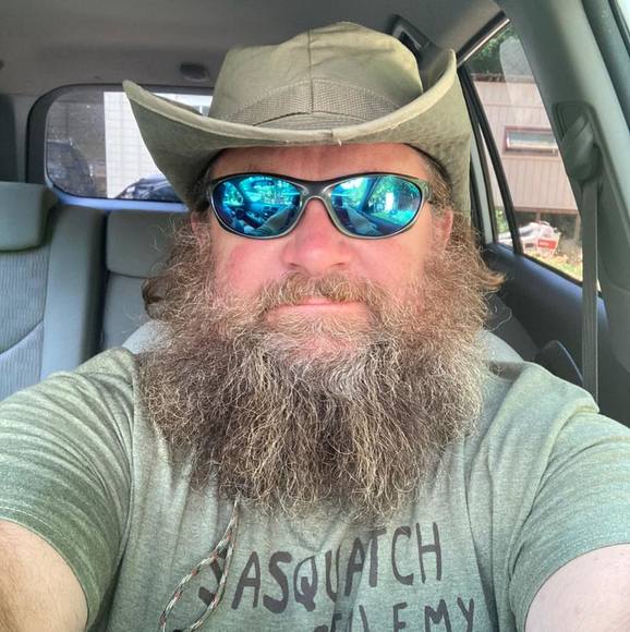 Meet your Posher, Mikey - Picture 1 of 1